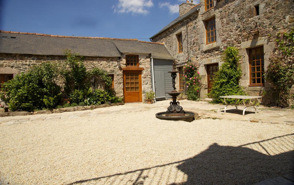 Relais Saint Aubin Bed & Breakfast Erquy Exterior photo